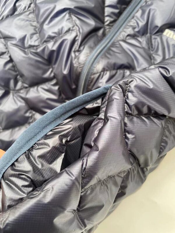 Down jacket - Image 3