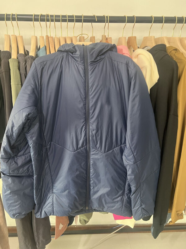 Men's best outdoor lightweight warmth waterproof winter jacket - Image 8
