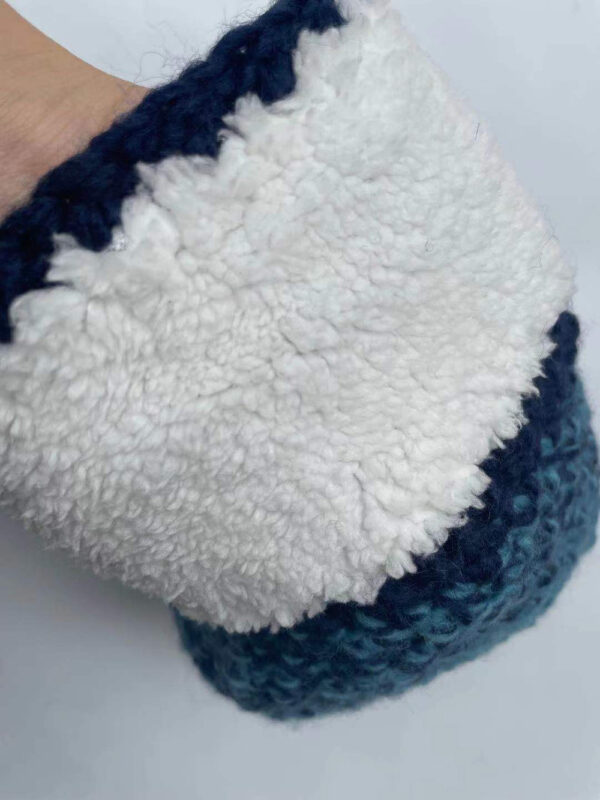 Wholesale wool blending knitted beanie hat - Image 4