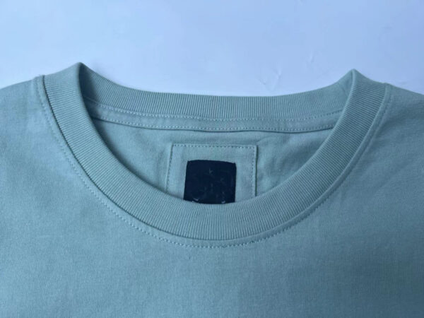 Wholesale Women's Custom Cotton Cropped T-shirt - Image 11