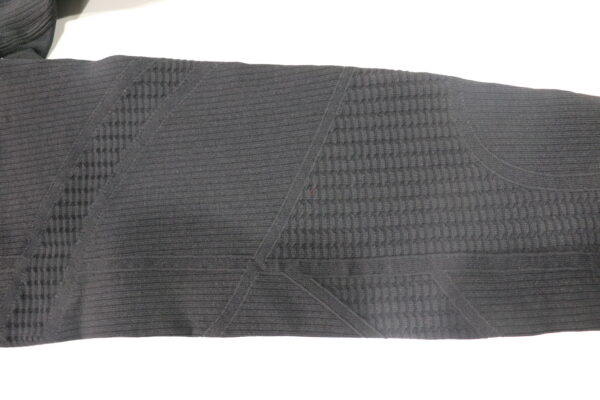 Seamless High-Waisted Compressive Legging - Image 7